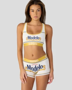 Women PSD Sports Bra|Core Standard*Modelo - Modelo