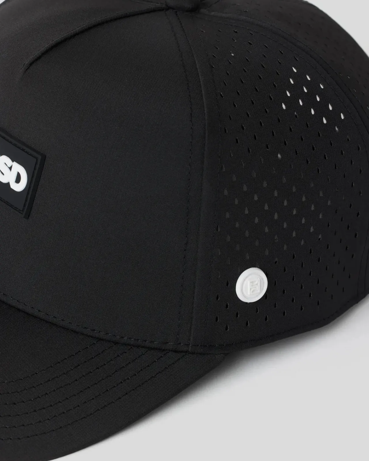 PSD Hats*Logo Tech Hat